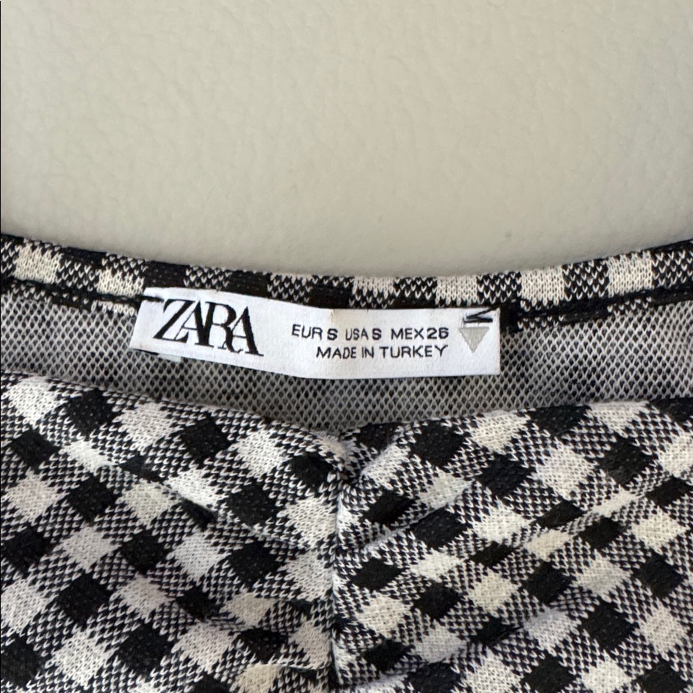 Zara Gingham Ruched Top - Picture 3 of 6
